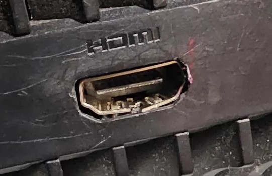File:Ps5 damaged hdmi port.jpg