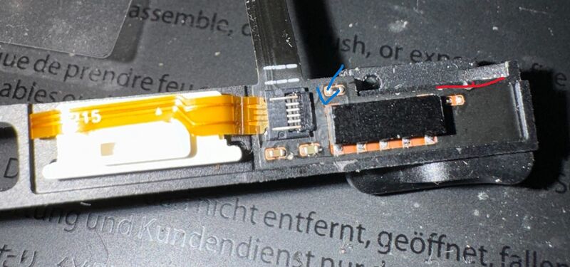 File:MacBook Pro A1278 HDD bracket PCB.jpg