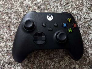 Xbox Series Controller Carbon Black.jpg