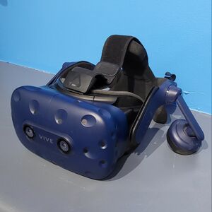 HTC Vive Pro FrontView.jpg